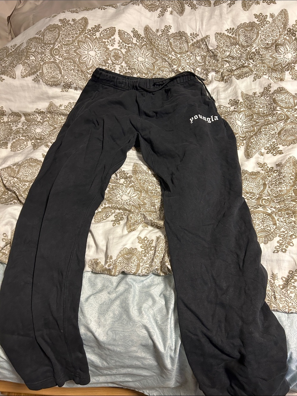 youngla sweats